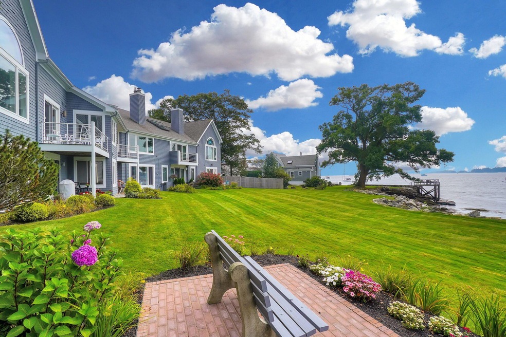 52 McFarland Point Dr unit 26, Boothbay Harbor, ME 04538 - photo 1