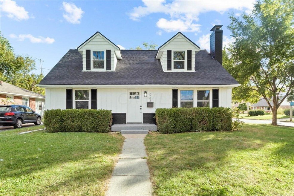 01-Exterior Front