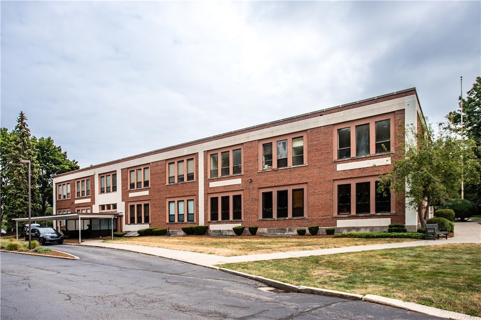 270 Latta Rd unit UN113, Rochester, NY 14612 - photo 1