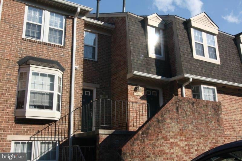 14117 Yorkshire Woods Dr, Silver Spring, MD 20906 - photo 1