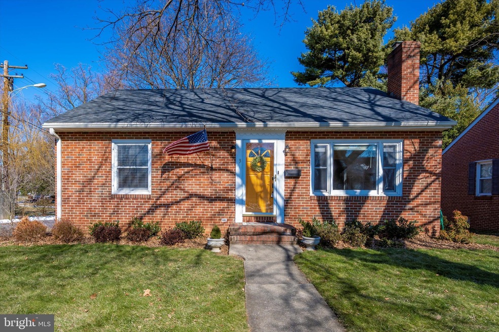 3 E 13th St, Frederick, MD 21701 - photo 1