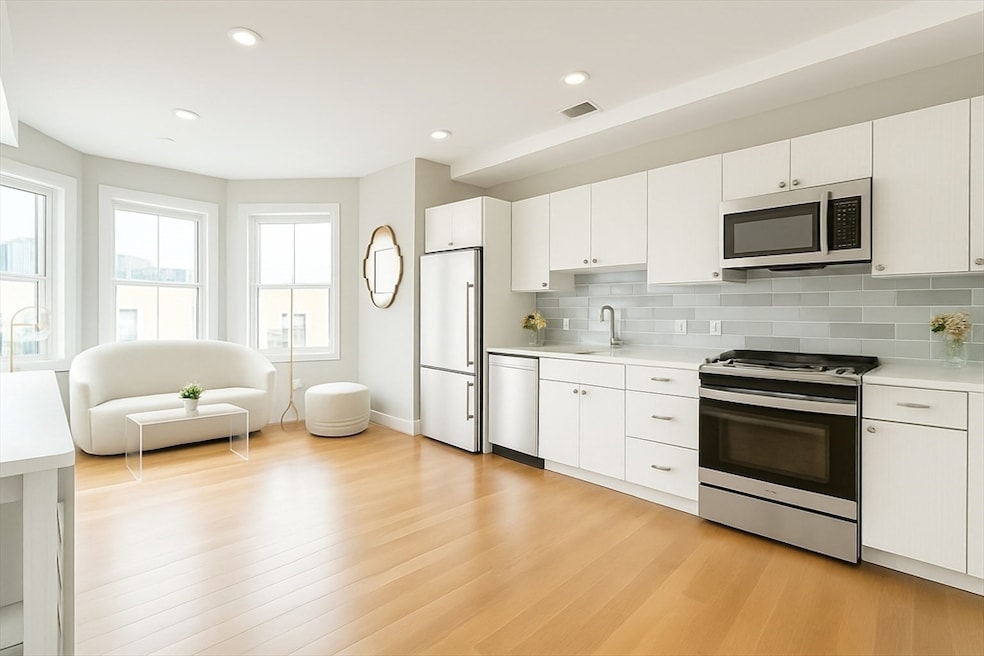 89 Prescott St unit C, Boston, MA 02128 - photo 1