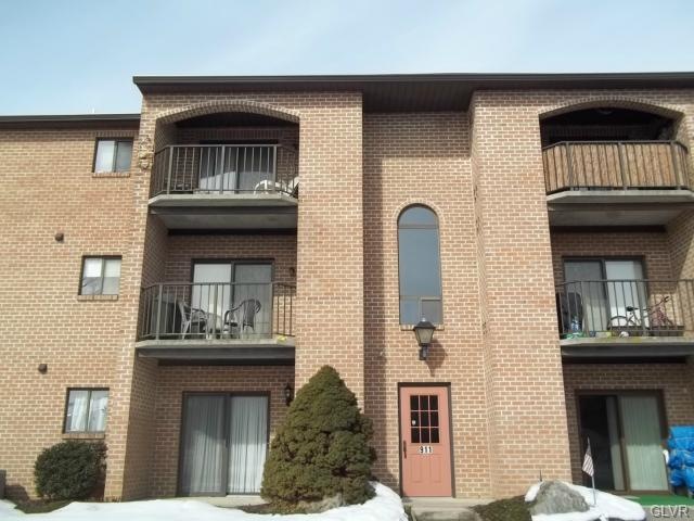 911 Cold Spring Rd unit 7, Allentown, PA 18103 - photo 1