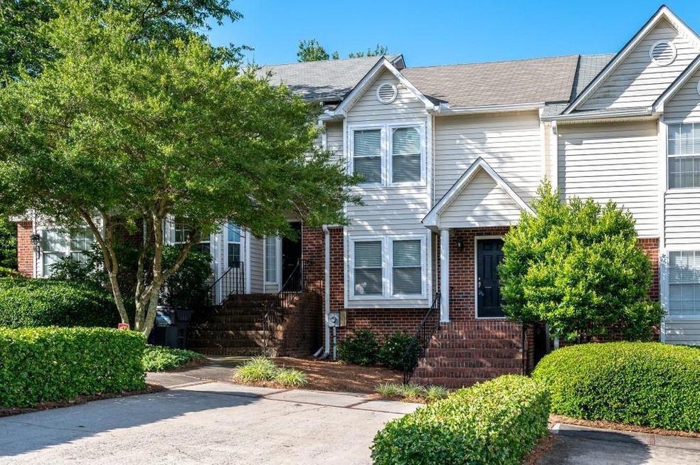 2266 Oak Glenn Cir, Duluth, GA 30096 - photo 1