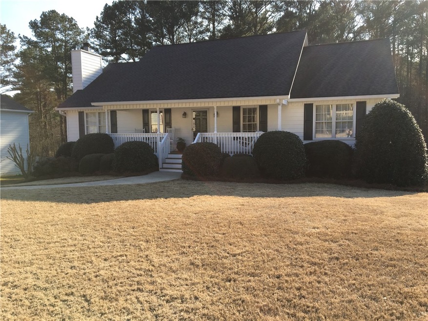 6255 Cheatham Lake Dr NW, Acworth, GA 30101 - photo 1