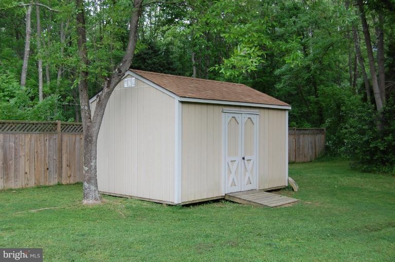 2004 Dewey Dr, Stafford, VA 22554 - photo 1