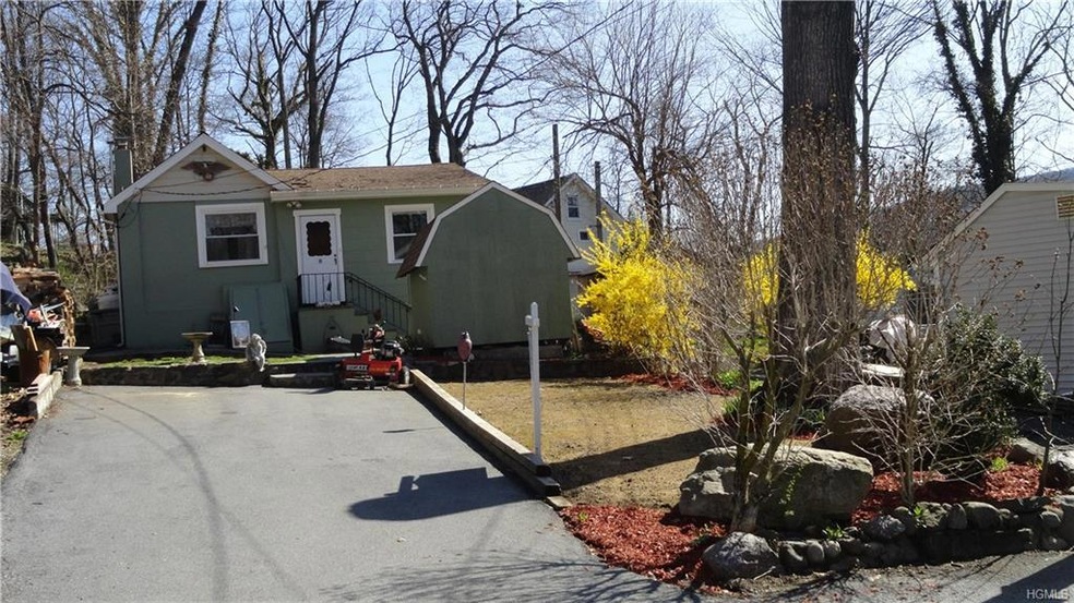 8 Mary Cane Rd, Greenwood Lake, NY 10925 - photo 1