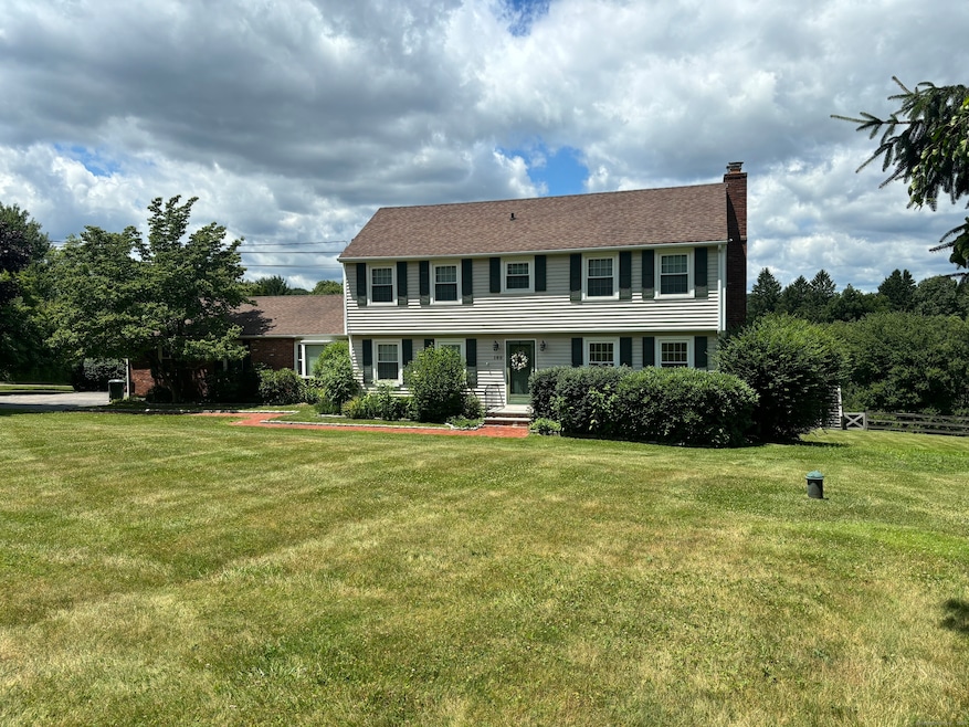 160 Brushy Hill Rd, Newtown, CT 06470 - photo 1