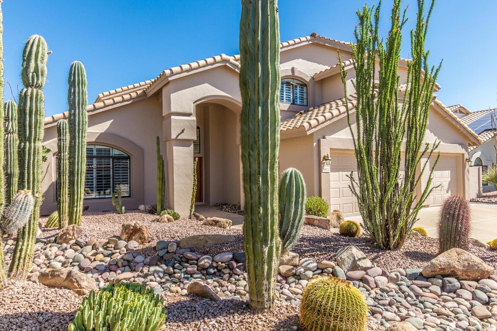 Fabulous five bedroom in Tatum Ranch.