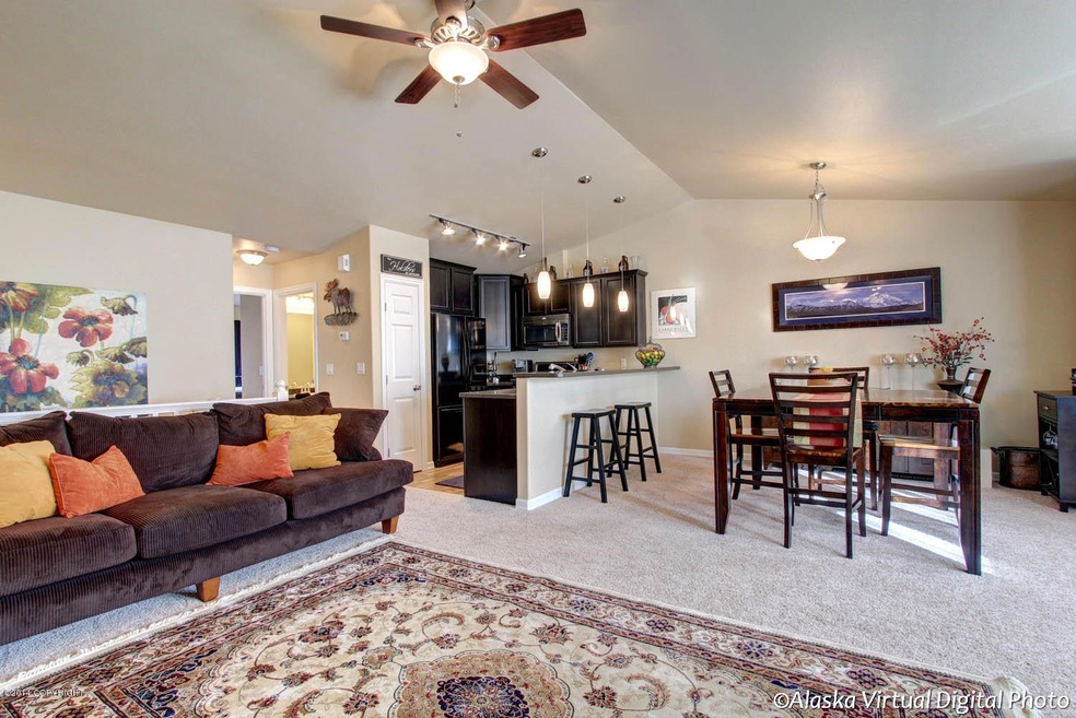 2610 Aspen Hts Lp - townhouse-style cond