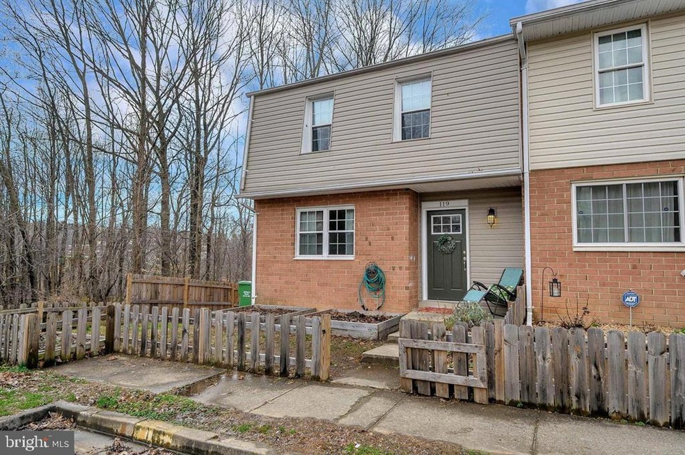 119 Oak Dr, Stafford, VA 22554 - photo 1