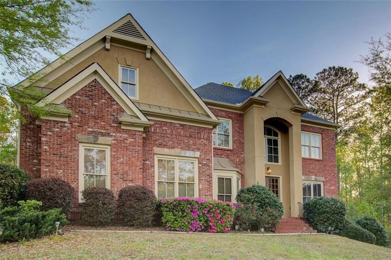 Sold $690,000 • Co-Listing Agent