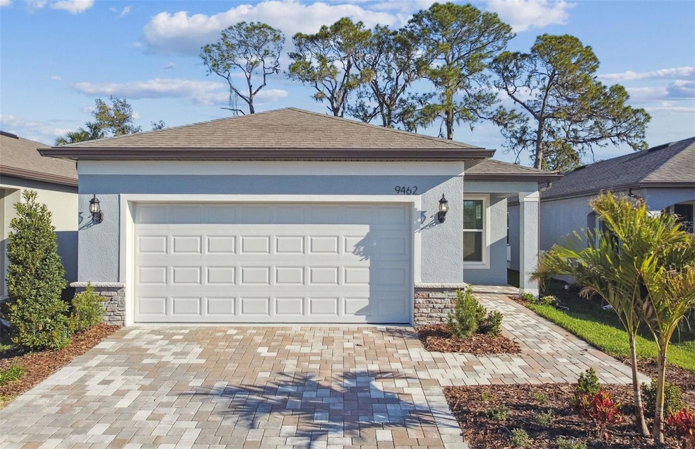 Contour Exterior