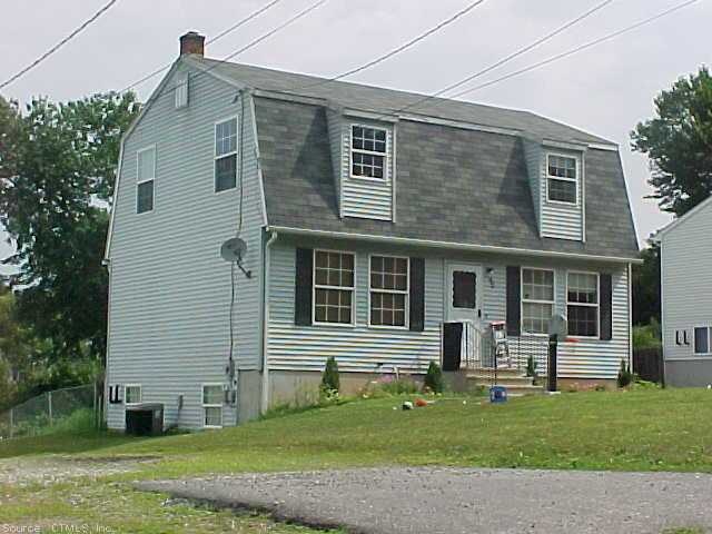 90 Dow Rd, Plainfield, CT 06374 - photo 1