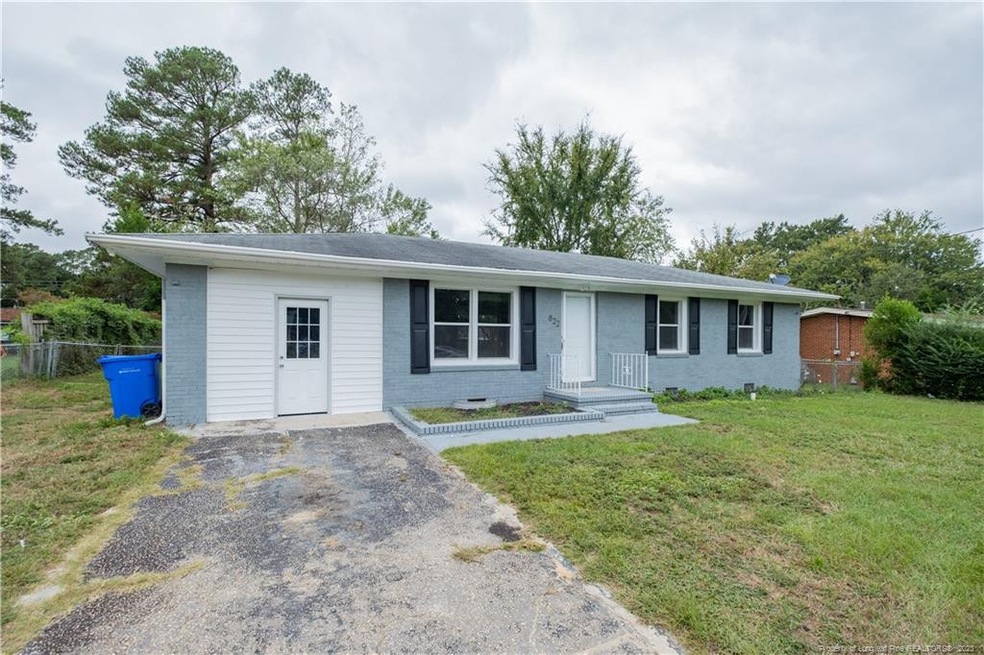 822 Berwick Dr, Fayetteville, NC 28314 - photo 1