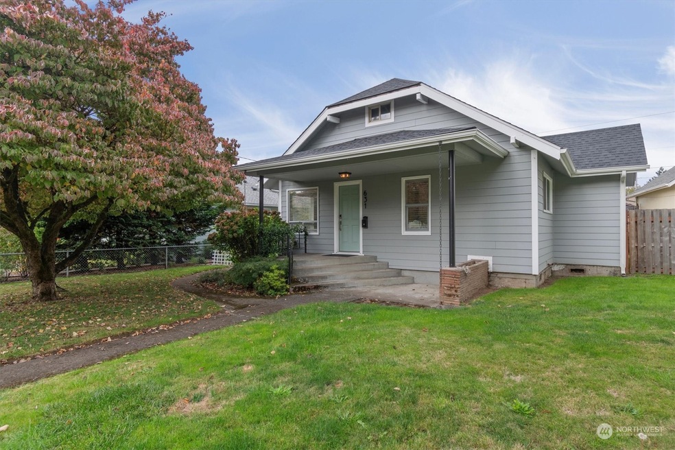 631 19th Ave, Longview, WA 98632 - photo 1