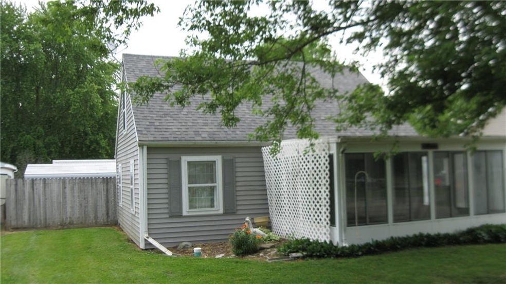 1912 Park Rd, Anderson, IN 46011 - photo 1