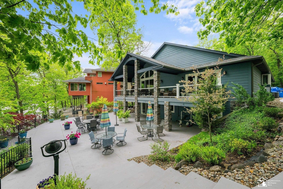 For Sale $1,265,000