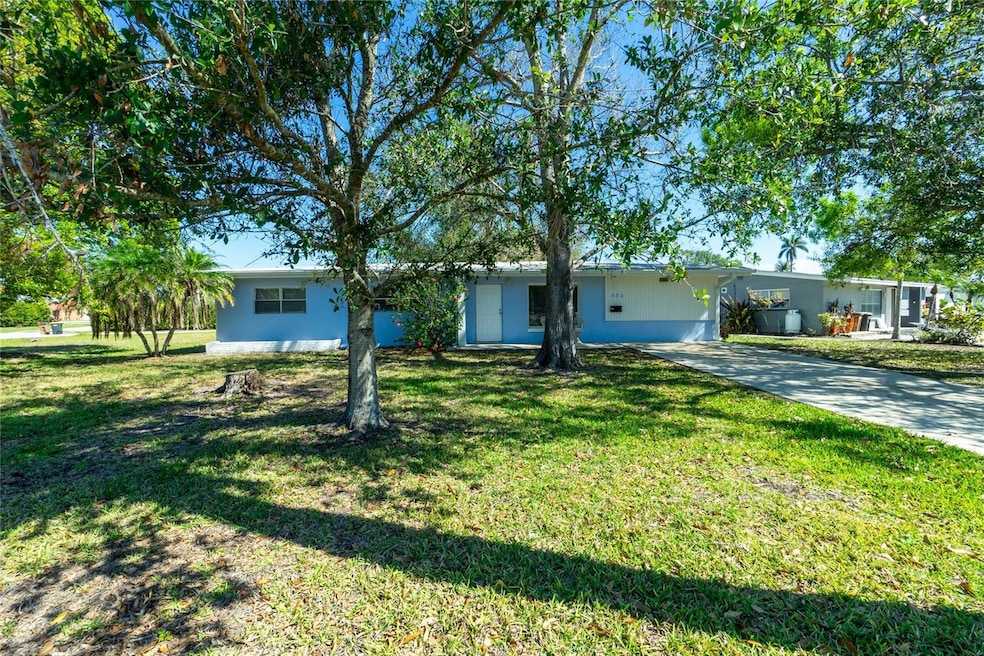 434 W Grace St, Punta Gorda, FL 33950 - photo 1