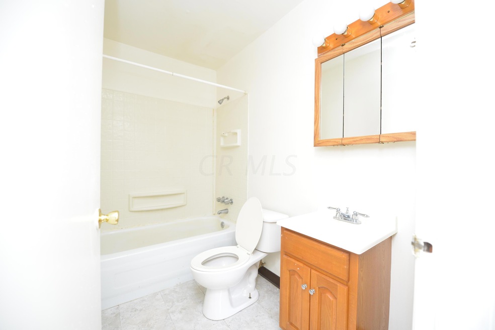 484 Forest St, Columbus, OH 43206 - photo 1