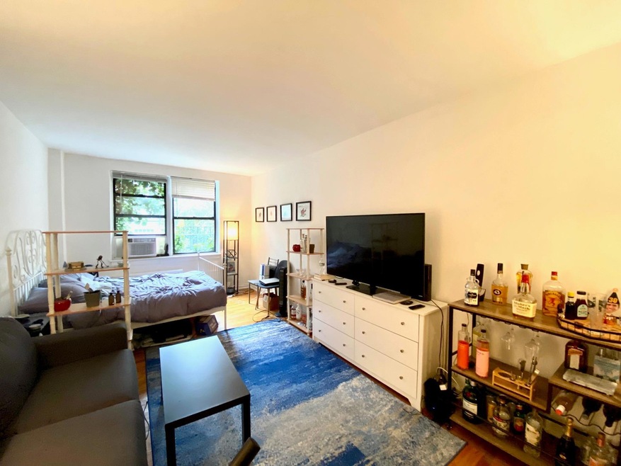 240 E 32nd St unit 2A, New York, NY 10016 - photo 1