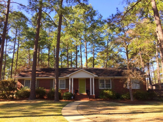 613 Summit Dr, Albany, GA 31707 - photo 1