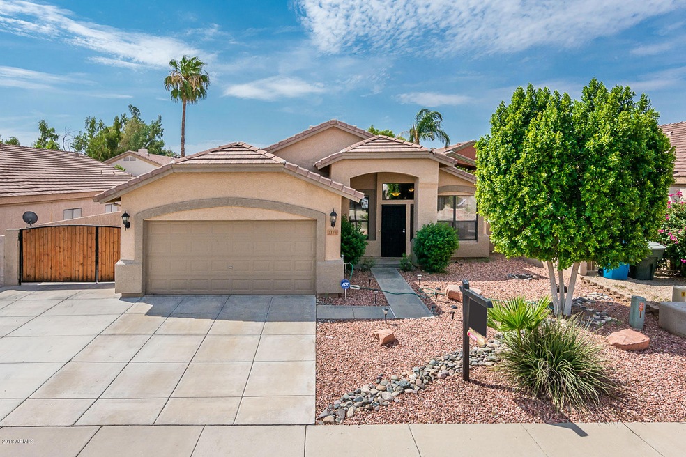 2139 W Wahalla Ln - MLS-2