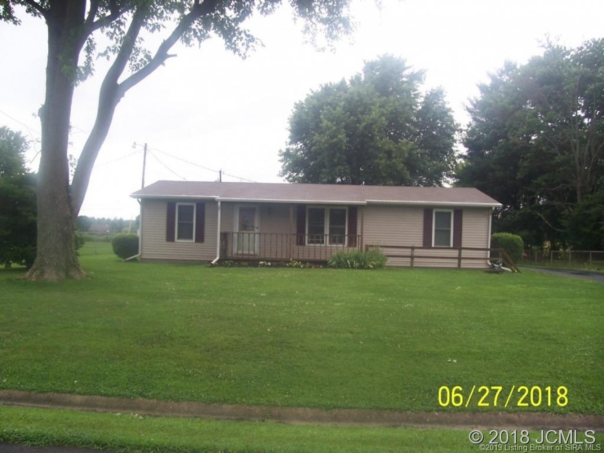 355 Hanover Dr, Hanover, IN 47243 - photo 1