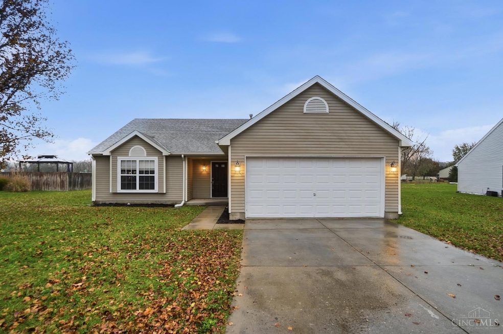 7150 Country Walk Dr, Franklin, OH 45005 - photo 1