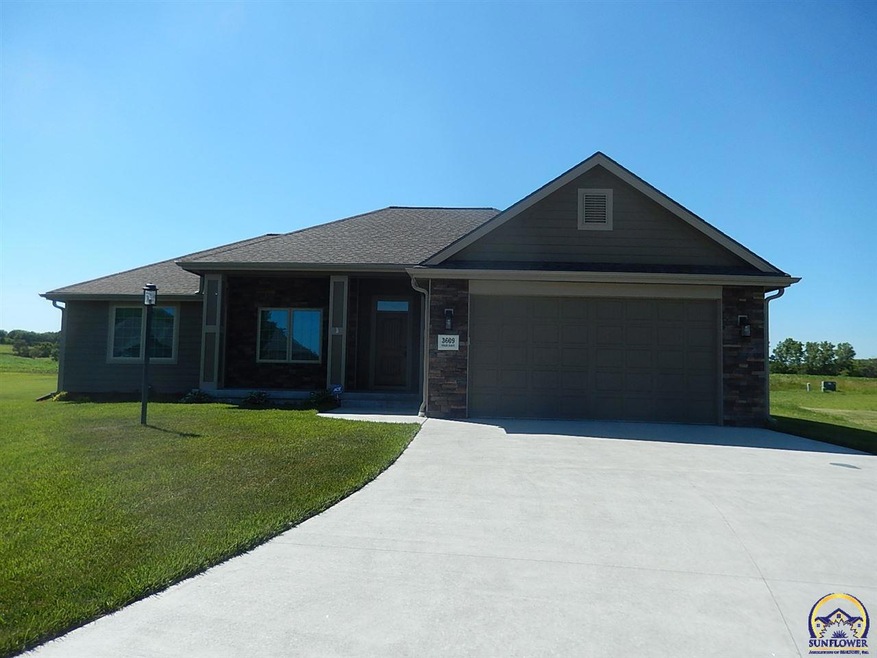 3609 NW Sterling Chase Ct, Topeka, KS 66618 - photo 1