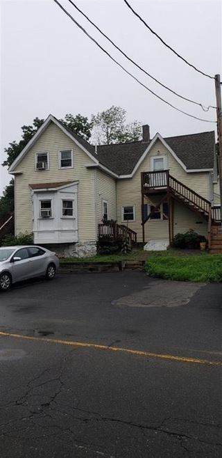 9 Wight St unit 7, Raymond, NH 03077 - photo 1