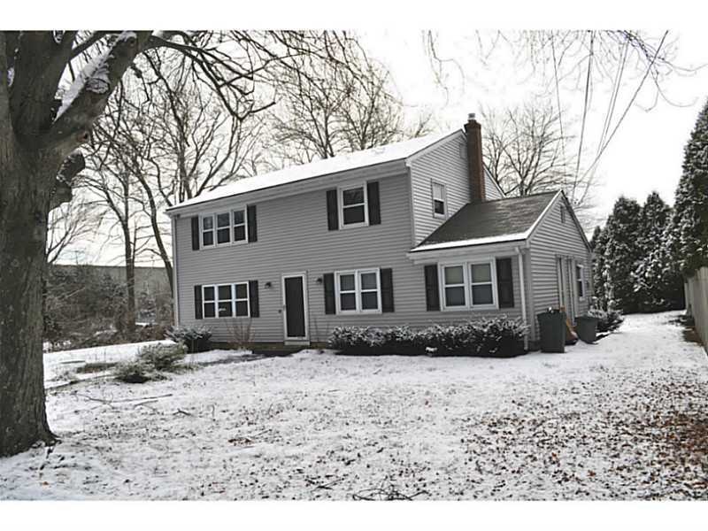 13 S Ferry Rd, Narragansett, RI 02882 - photo 1