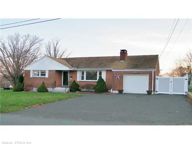 56 Bellaire Manor, Cromwell, CT 06416 - photo 1