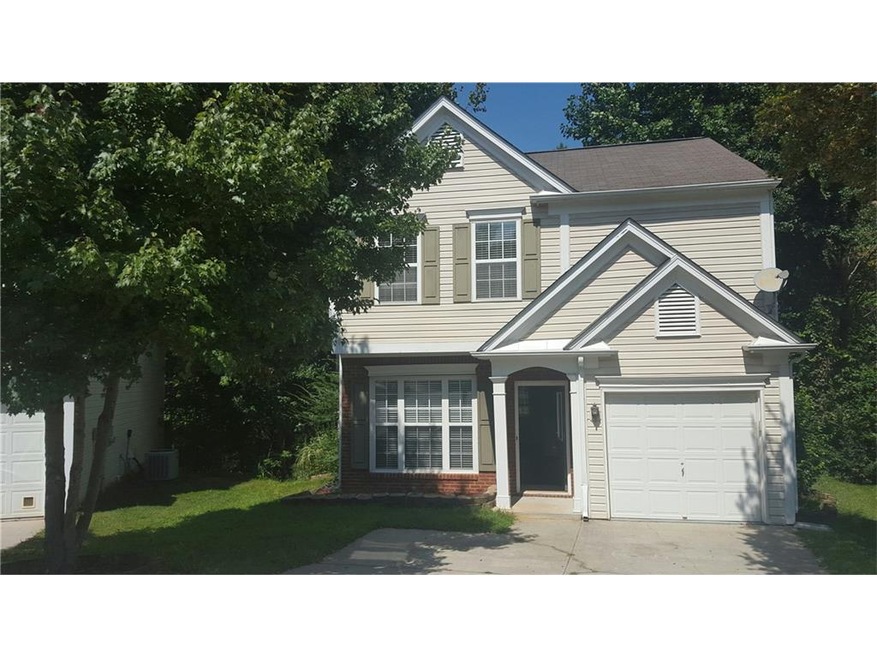 FRONT OF WELCOMING HOME IN GREAT COMMUNITY!