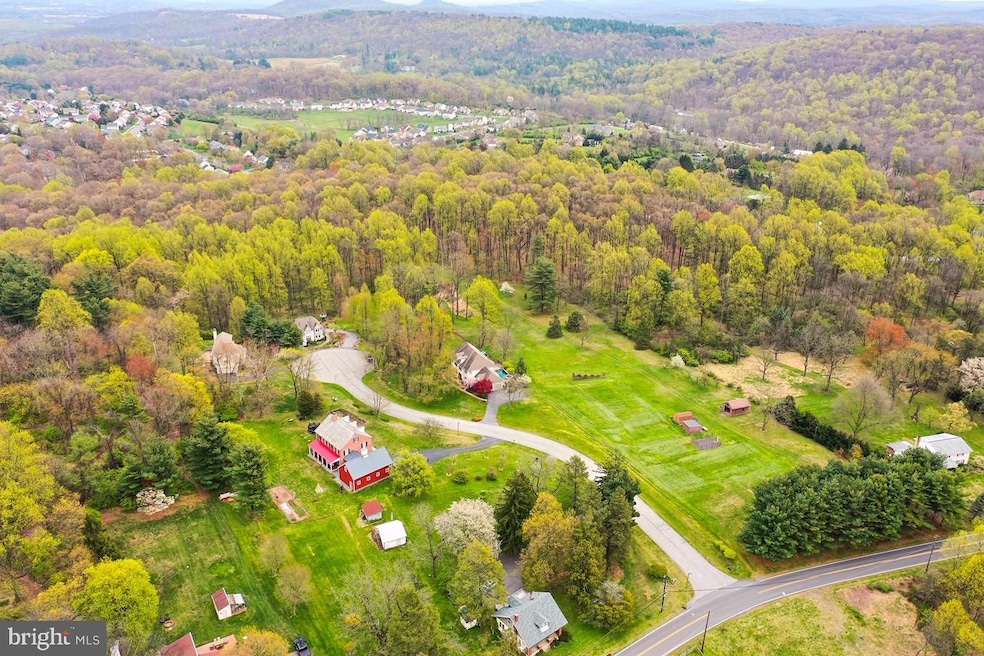 4 Matz Dr, Reading, PA 19607 - photo 1