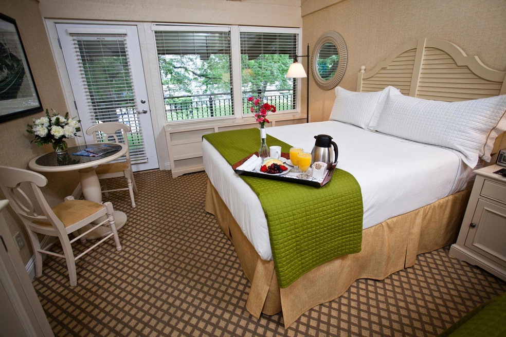 Abbey Resort - 2 Queen Room