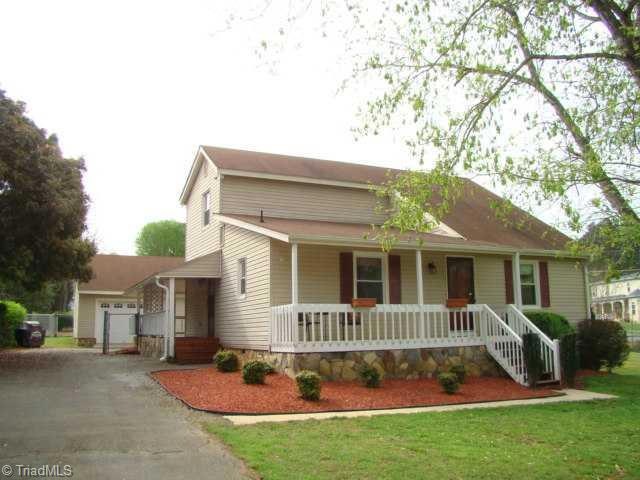 1189 E River Run, Asheboro, NC 27205 - photo 1