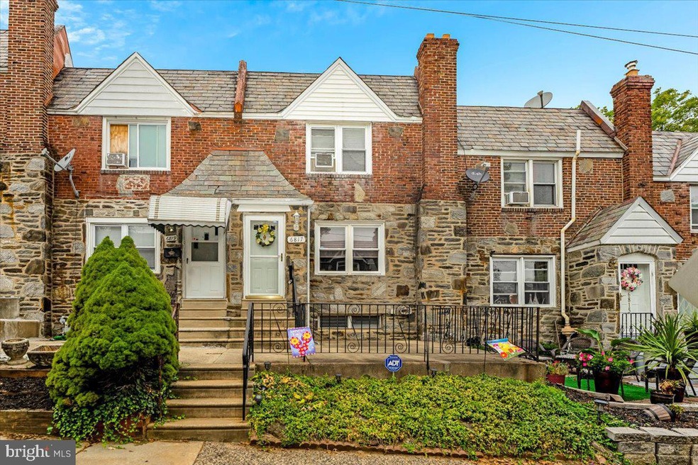 6817 Radbourne Rd, Upper Darby, PA 19082 - photo 1