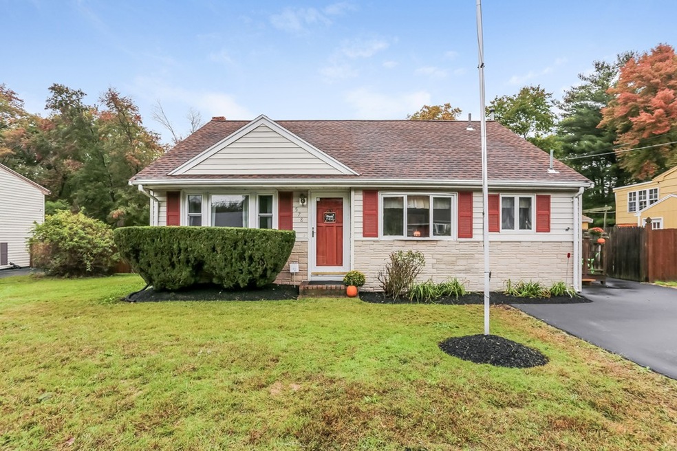 578 Court St, Brockton, MA 02302 - photo 1