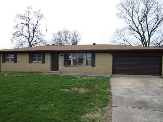 8802 Rene Ave, Collinsville, IL 62234 - photo 1