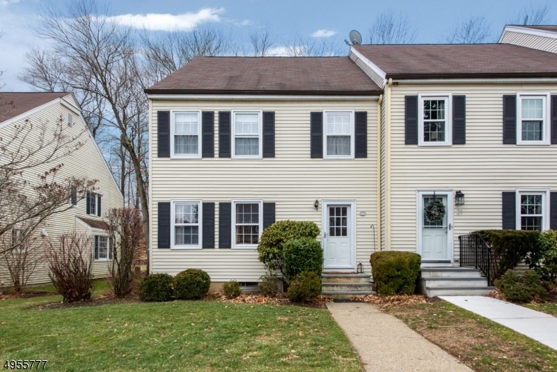 23 Galway Dr, Mendham, NJ 07945 - photo 1