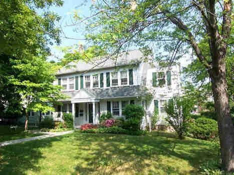 130 Rock Spring Rd, Stamford, CT 06906 - photo 1