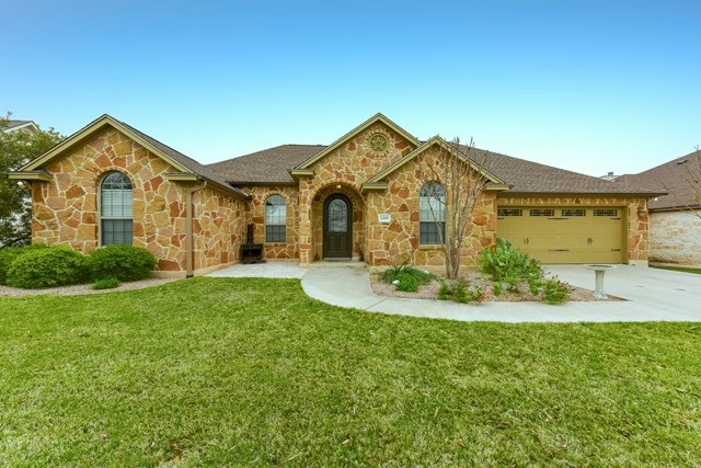 1205 Jennifer Ln, Fredericksburg, TX 78624 - photo 1