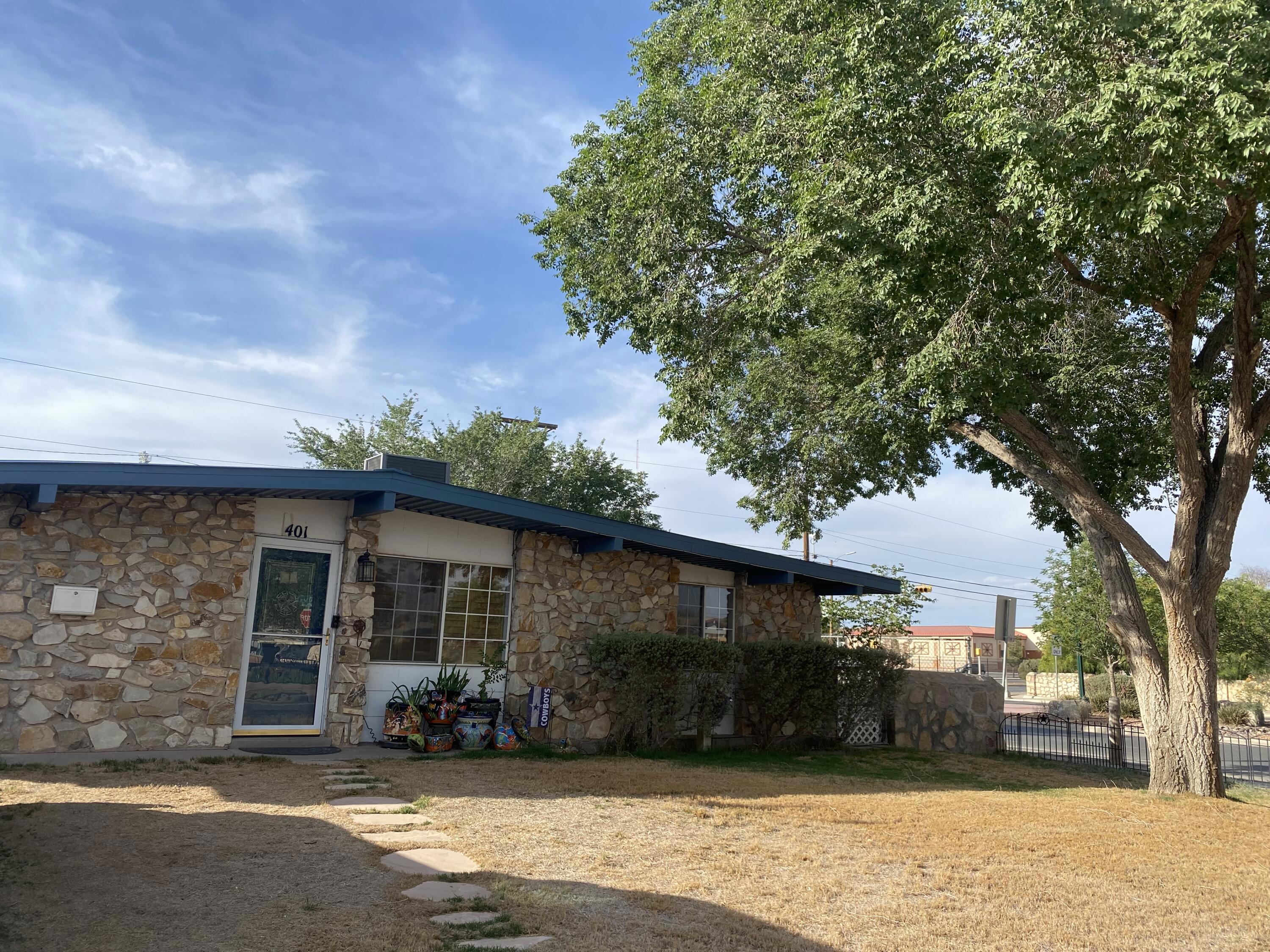 401 Gladys Ave, El Paso, TX 79915 - photo 1