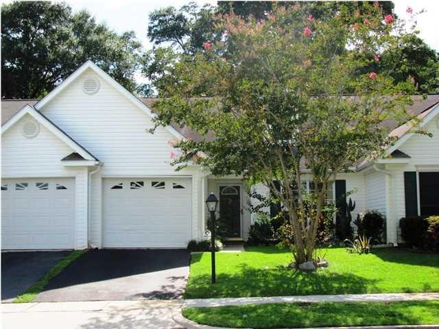 Wnderful Spring Lake Court