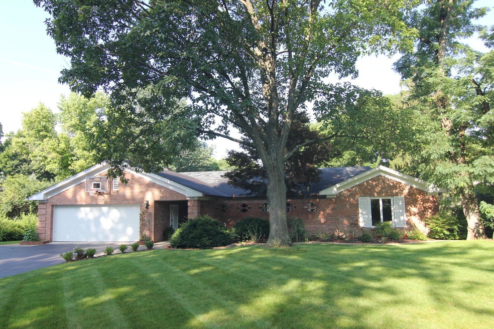 4561 Lanes End - front view