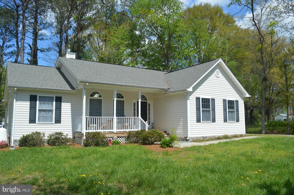 111 Mimosa Ave, Colonial Beach, VA 22443 - photo 1