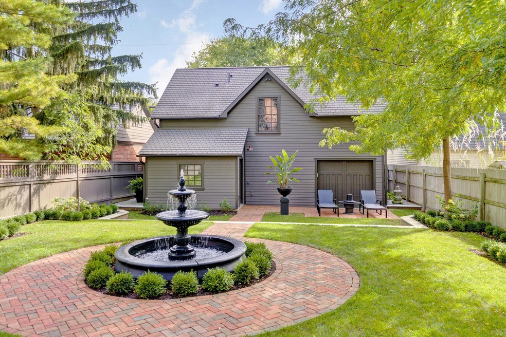 111 E Deshler Ave, Columbus, OH 43206 - photo 1