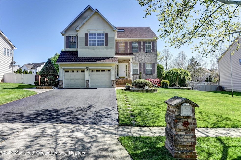 19 Crescent Rd, Old Bridge, NJ 08857 - photo 1