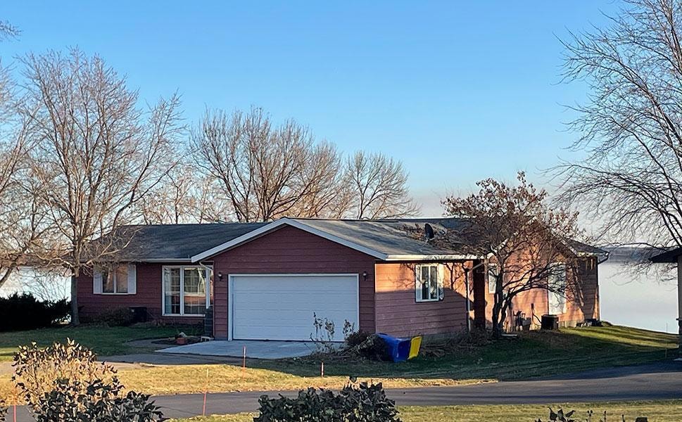 38264 N Shore Dr, Battle Lake, MN 56515 - photo 1